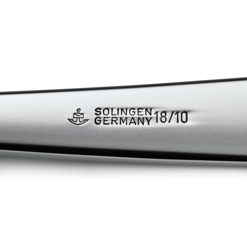 Olive spoon with Kink Ventura by Picard & Wiel Pütz