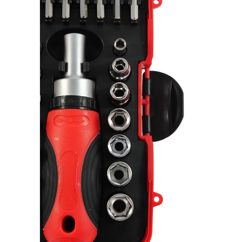 DIY TECH UK - 30 in 1 Magnetic Ratchet Screwdriver