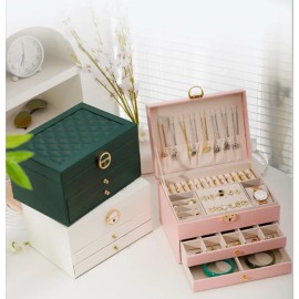 LG7338 Wholesale Large Rectangle 3 Layers Jewelry Box Lock Women Rings Earrings Necklaces Storage Organizer Pu Leathercolor: Light green