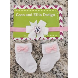monag Yankees infant/baby girl outfit Yankees take home  Yankees baseball baby gift - 6-12 months