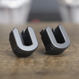 Rldym 2PCS Tailgate Bushing 66143-04021 for Toyota Tacoma 2017 2018 2019 2020 2021 2022 2023 Rear Tailgate Hinge Bushing Grommet Right Side