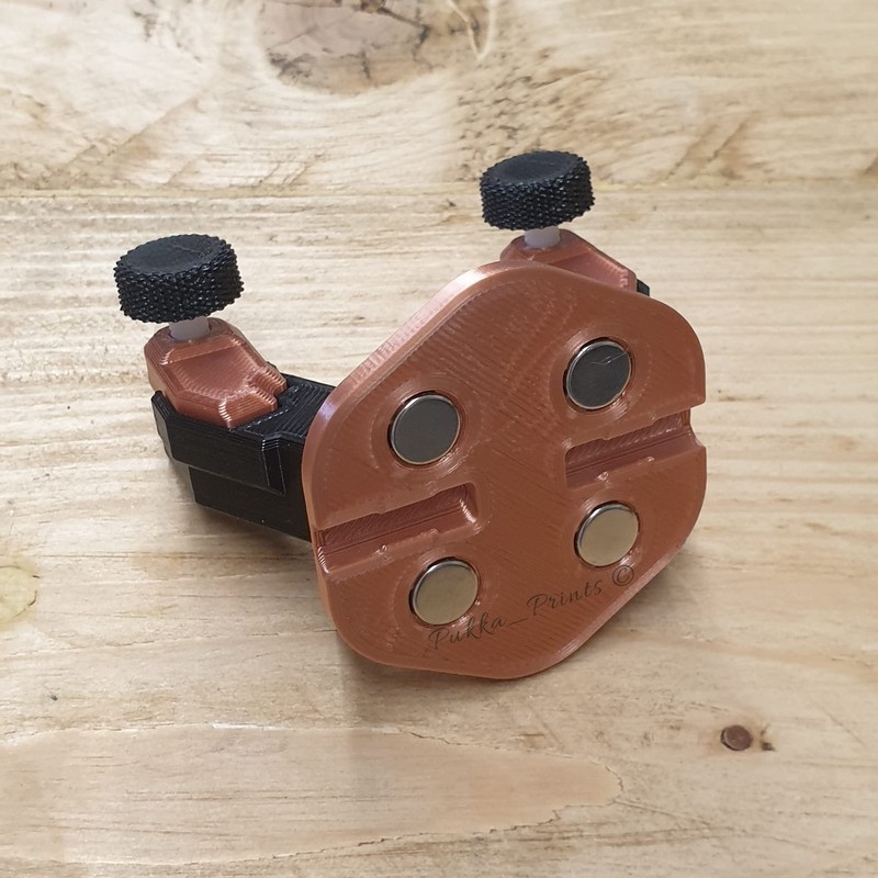 Soldering aid Helping Hand Tool