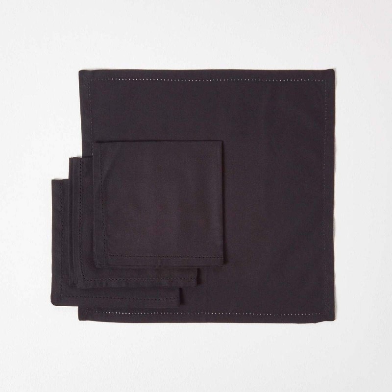 Homescapes - Four - Black - Napkins - 100% Cotton