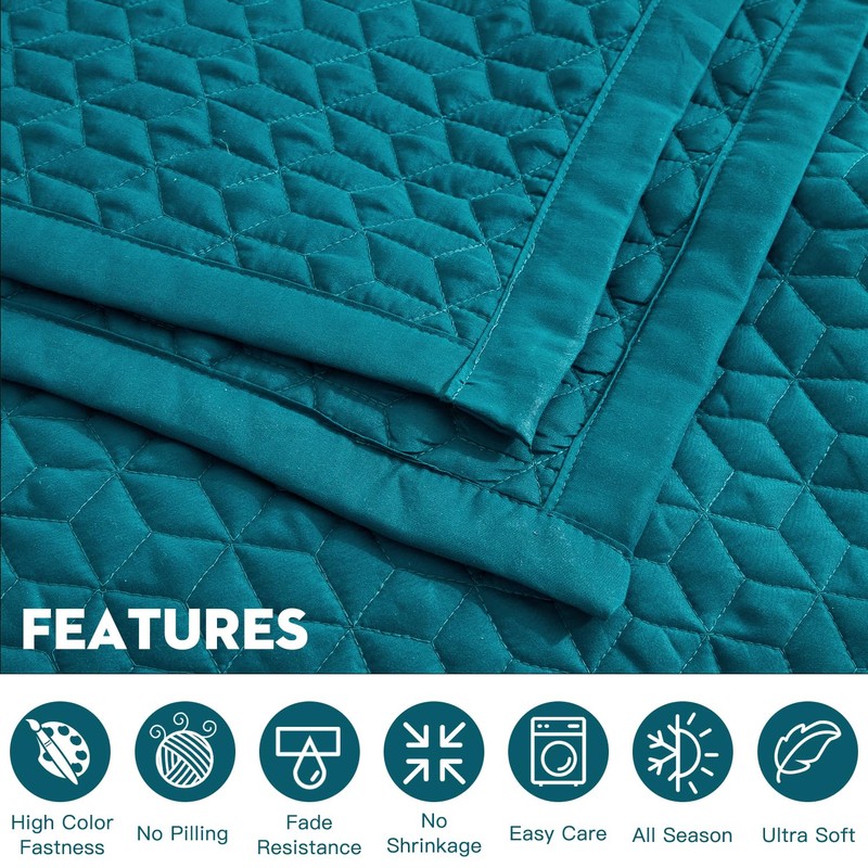 Blythease Oversized King Bedspread 128x120 Extra Wide, Modern & Contemporary