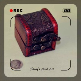 SMA 1:12 Dollhouse Miniature Trunk BD N044