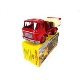 OPO 10 - DeAgostini miniature truck compatible for Dinky Toys and compatible with Berliet brewer transport platform - 588