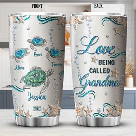 ZOXIX Love Being Called Grandma Tumbler With Kids Names Sea Turtle Gifts For Grandmother Mimi Gigi Nana Mothers Day Mug With Lid 20oz Stainless Steel Cup Ocean Animal Themed Gift