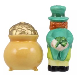 Ebros Gift Luck Of The Irish Leprechaun Kissing Pot Of Gold Ceramic Salt Pepper Shakers Set