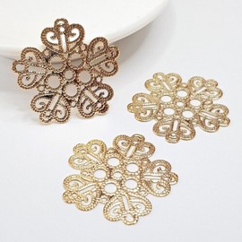 Carriage, Hanbok, Traditional Metal Decoration, Holiday Gift, Money Envelope, Packaging Decoration, Hairpiece Decoration, Hanbok Headband Decoration, Gift for Foreigners / 마차 한복 전통금속장식 명절선물 용돈봉투 포장장식 가채장식 한복머리띠장식 외국인선물