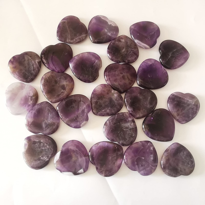 Lovionus89 Thumb worry stone, hand-carved heart-shaped polished healing crystal accents