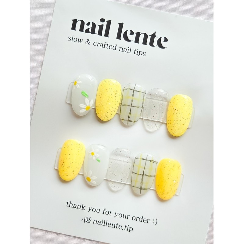Daisy flower nail check drawing handmade nail tip - short