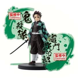 Kamado Tanjiro Statue Mit Rotem Acryl 17 Cm