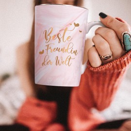 Joymaking Beste Freundin Geschenk Personalisierte Geschenke für Freundin Kaffeetasse mit Spruch - Beste Freundin der Welt, Geburtstagsgeschenk für Freundin 400ml Rosa Freundschaft Geschenk