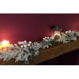 1.3m White Snow Covered Mistletoe Mantel Garland Decoration
