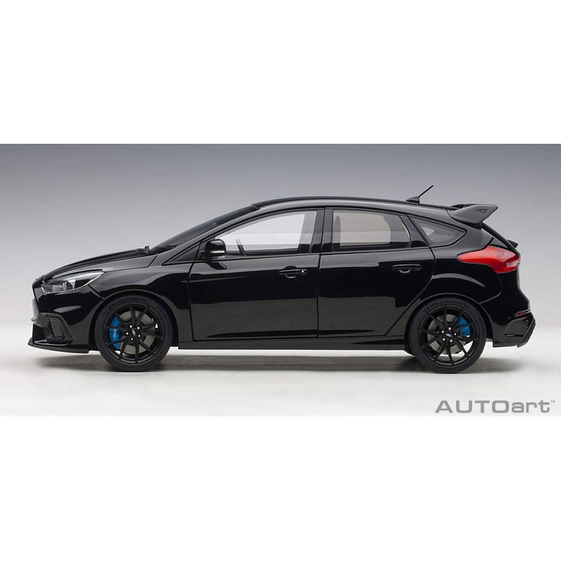 AUTOart 1/18 Ford Focus RS Black Assembled