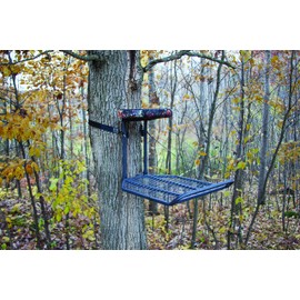 Rivers Edge RE554, Big Foot XL Classic, Lever-Action Hang-On Tree Stand with Padded Flip-up Seat, Large 36.5” x 24” Platform, Footrest