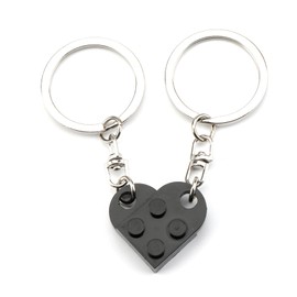 SHTALHST Heart Keychains, 2PCS Matching Heart-Shaped Keychains for Couples, Gift for Girlfriend Boyfriend Her Him, Black, Black