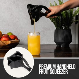 Lemon Sqeeuzer Handheld Manual Juicer - Citrus Press Squeezer for Fresh Orange, Lemon, Lime, Pomegranate Juice - Durable Heavy Duty Aluminum Alloy Lemon Squeezer in Stylish Matte Black