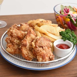 Earnest 【Made in Japan】 Strainer Mesh (Oil and Water Drainer) 9.8 inches (25 cm) Oil Drainer Serving Mesh Steaming Dish (Masterpiece Dishes Colander) Popular Brand Among Major Restaurants A-77751