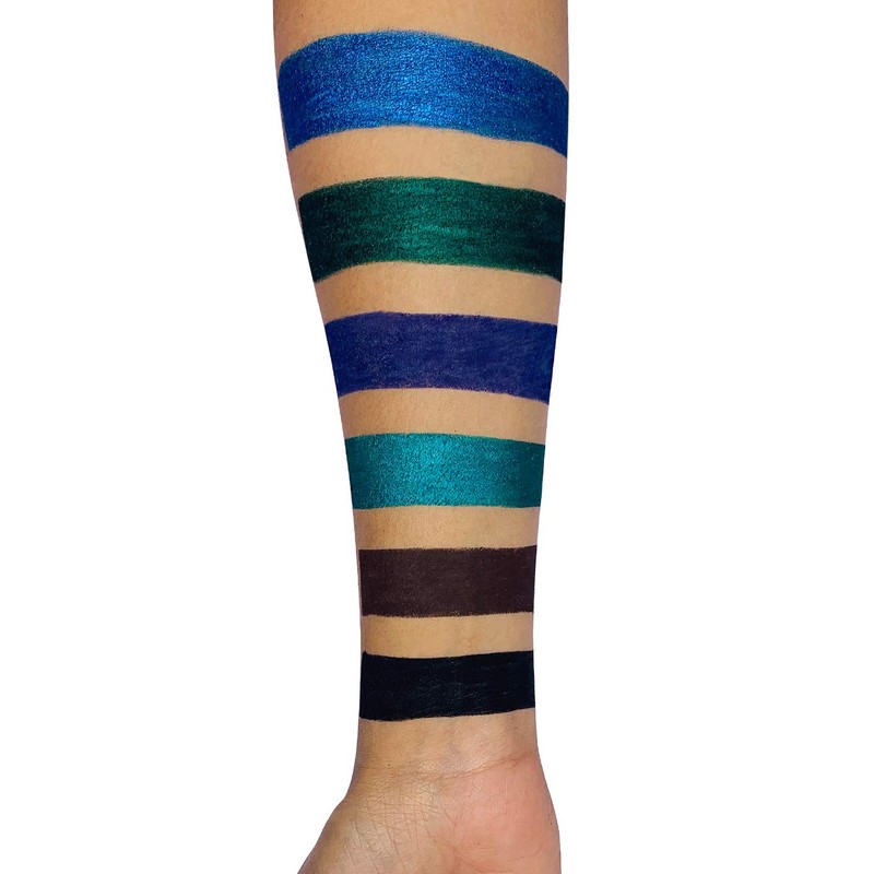 SUGAR Cosmetics Kohl Of Honour Intense Kajal01 Black Out (Black)