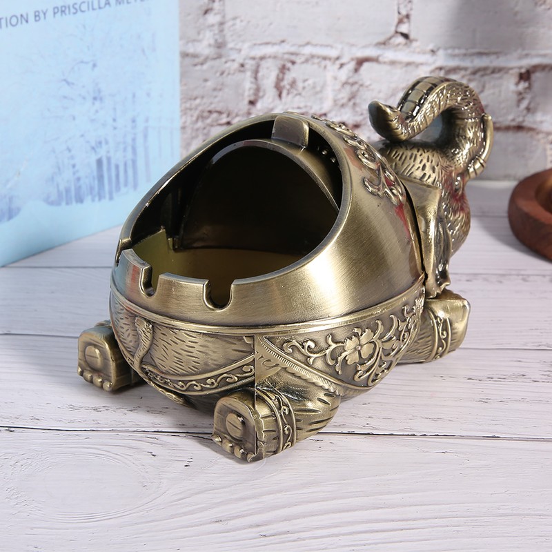 Metal Ashtray with Cover Male Gift Sealed Anti Fall Windproof
