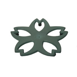 Ikenaga IronWorks Nambu Ironware for Kabuki Tetsubin 16.5 x 16.5 Sakura Blue Bamboo