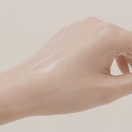 haruharu wonder [haruharu wonder]Black Rice Hyaluronic Essence 50ml