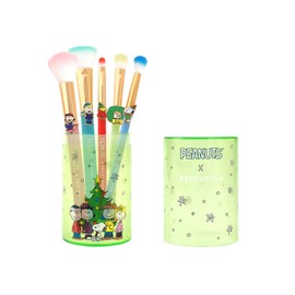 Profusion Cosmetics Peanuts Merry And Bright Brush Set with Case, Fluffy Makeup Brushes for Blending, Shading, and Blush, Achieve Holiday Beauty