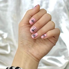 Ribbon nail stickers, black ribbon nail stickers, nail stickers, stick-on gel nails / 리본 네일스티커 블랙 리본네일스티커 네일스티커 붙이는젤네일