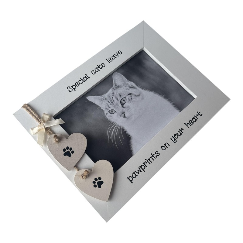 Handcrafted Cat Pet Loss Memory Photo Frame, 6x4 inches, White,