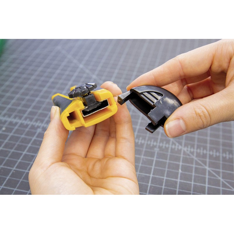 BAZIC Utility Knife Box Cutter,18 mm Wider Blade Snap-Off Razor,