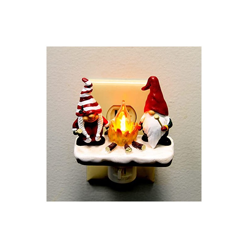 Roman 5.25" H GNOME CAMFIRE Night