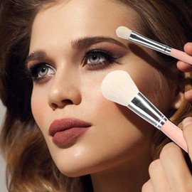 8Pcs Travel Makeup Brush Set Mini Makeup Brushes Set Portable Real Techniques Brushes Travel Size Makeup Brushes Kit with Makeup Bag for Foundation Eyeshadow, Blush, Contour, & Concealer (Pink)