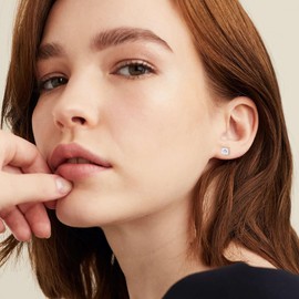 KRKCLIFE Moissanite Studs Earrings for Women, 0.6-2CT Simulated Princess Cut Moissanite Diamond, 925 Sterling Silver D Color VVS1, 14K Gold/White Gold Plated