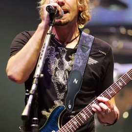 Nefelibata Guitar Strap with Pick Pocket,2.3 inch Porter Style Leather Carving Guitar Straps with Leather Ends,60s Vintage Style (Purple)