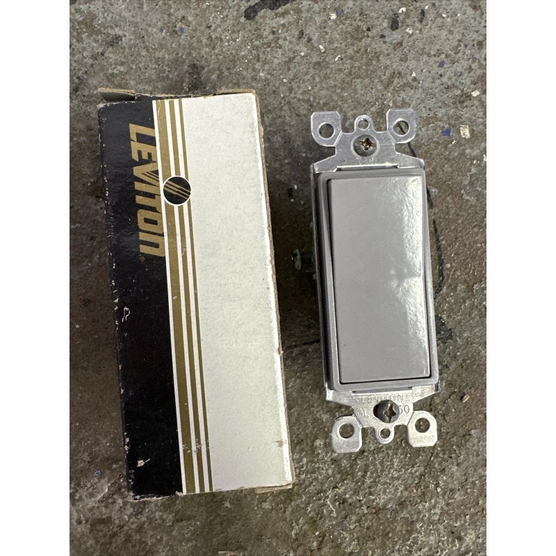 Leviton Decora 15A-120/277V, Rocker Switch AC/CA Single-pole, Gray (5601-2GS)