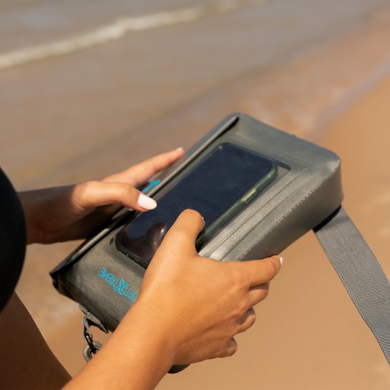 geckobrands OptiXtreme - Funda impermeable para teléfono con cierre magnético