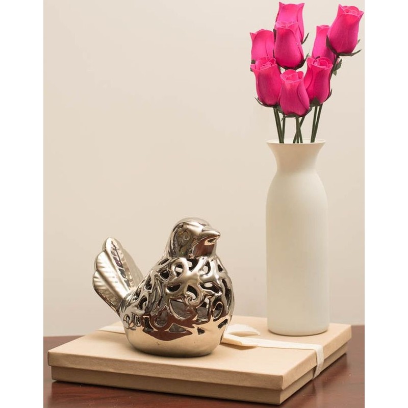 Hot Pink Bunch of 8 Closed Bud Wooden Roses for