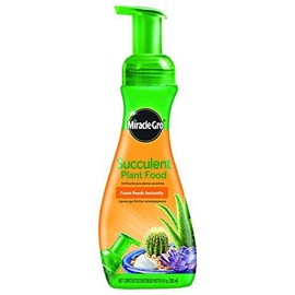Scotts Foaming Succulent Plant Food, 8 oz.