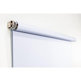 Small Spring-Powered Roll-Up/Pull-Down Background ID Photos (White)