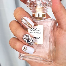 Royal White Handmade Nail Tips - Ballerina M / 로얄 화이트 수제네일팁 - 발레리나M