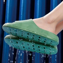 Simple Indoor Bathroom Slippers Drainage Green Women's