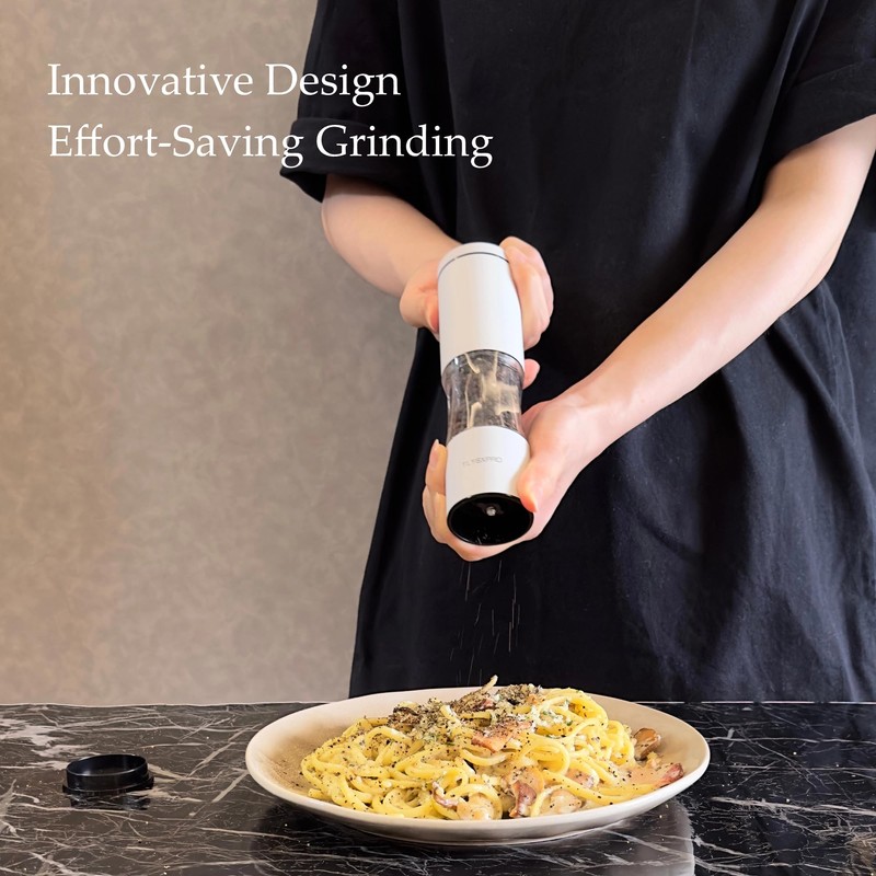 Salt and Pepper Grinder Set with Adjustable Coarseness | Manual