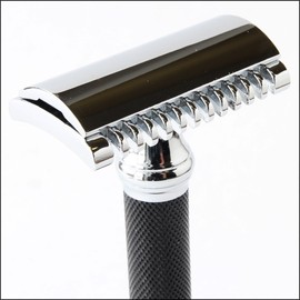 Parker 26C - Black Handle Three Piece OPEN COMB Double Edge Safety Razor & 10 blades