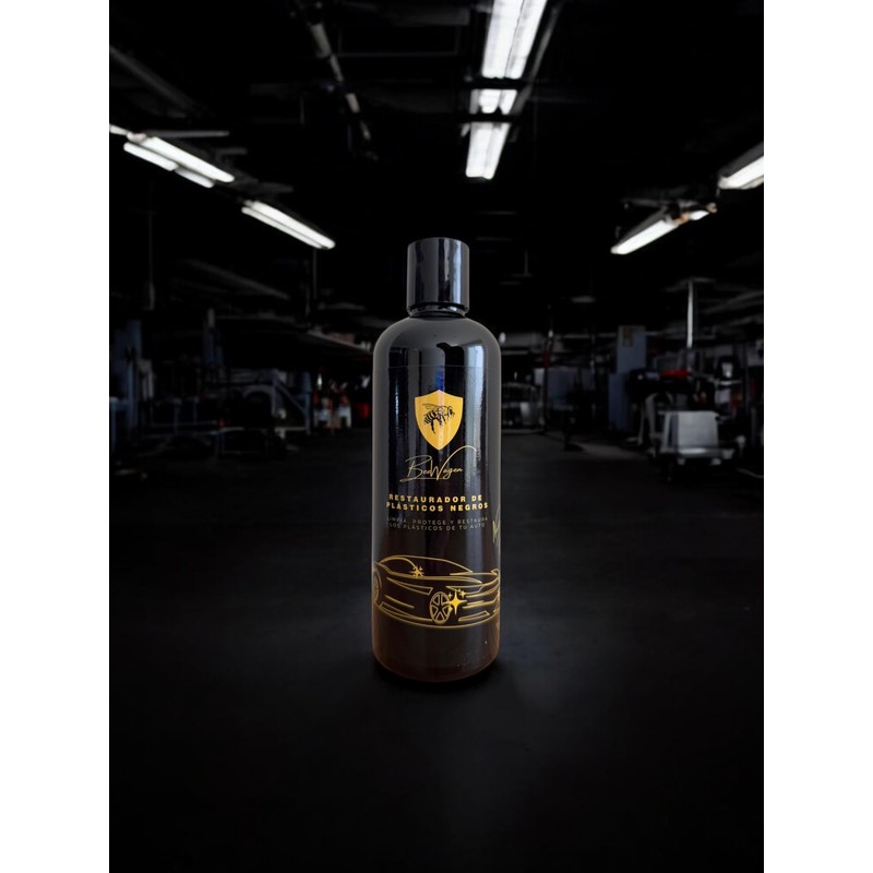 BeeWagen Restaurador de Plásticos Negros para Auto, 500 ml, Fórmula