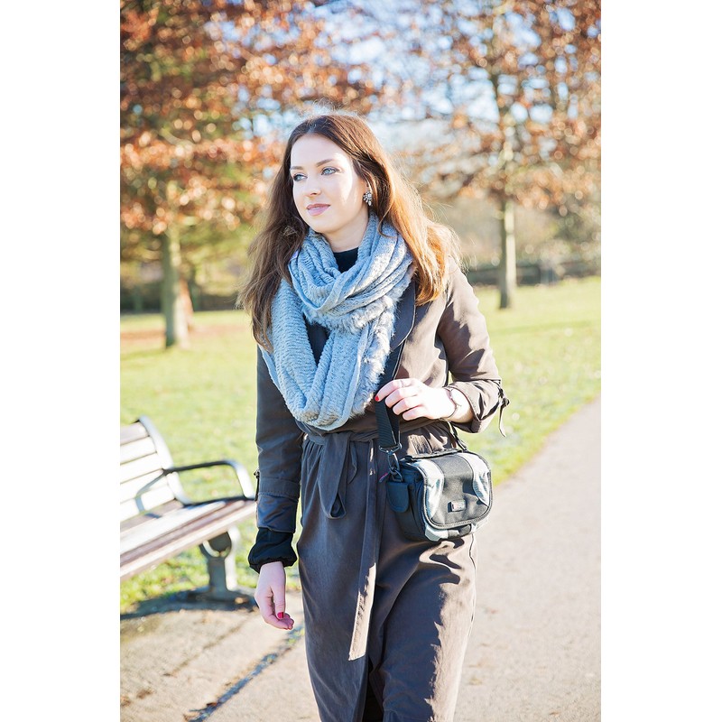 DURAGADGET Black & Grey Carry Case w/Padded Interior & Strap