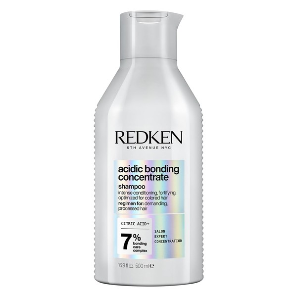 Redken Nourishing Hair Shampoo with Intensive Protection Against Colour Loss,