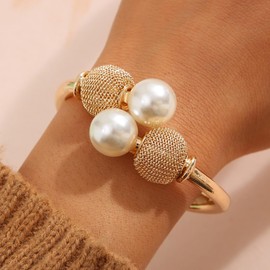kepvrio Pearl Bracelet for Women,Gold Cuff Pearl Bracelet Chunky Bangle Bracelets Simple Gold Plated Cuff Bangle Irregular Pearl Bracelet Trendy Personality Pearl Statement Jewelry