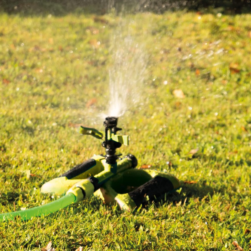 Amig - Sectoral sprinkler with skate base, 190 x 240