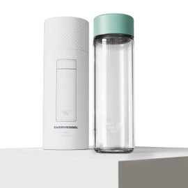EVER VESSEL Glass Water Bottle 20oz - Non-insulated | Borosilicate Glass | Dishwasher Safe | No Plastic Touches Contents | A pure drinking experience - Mint Green